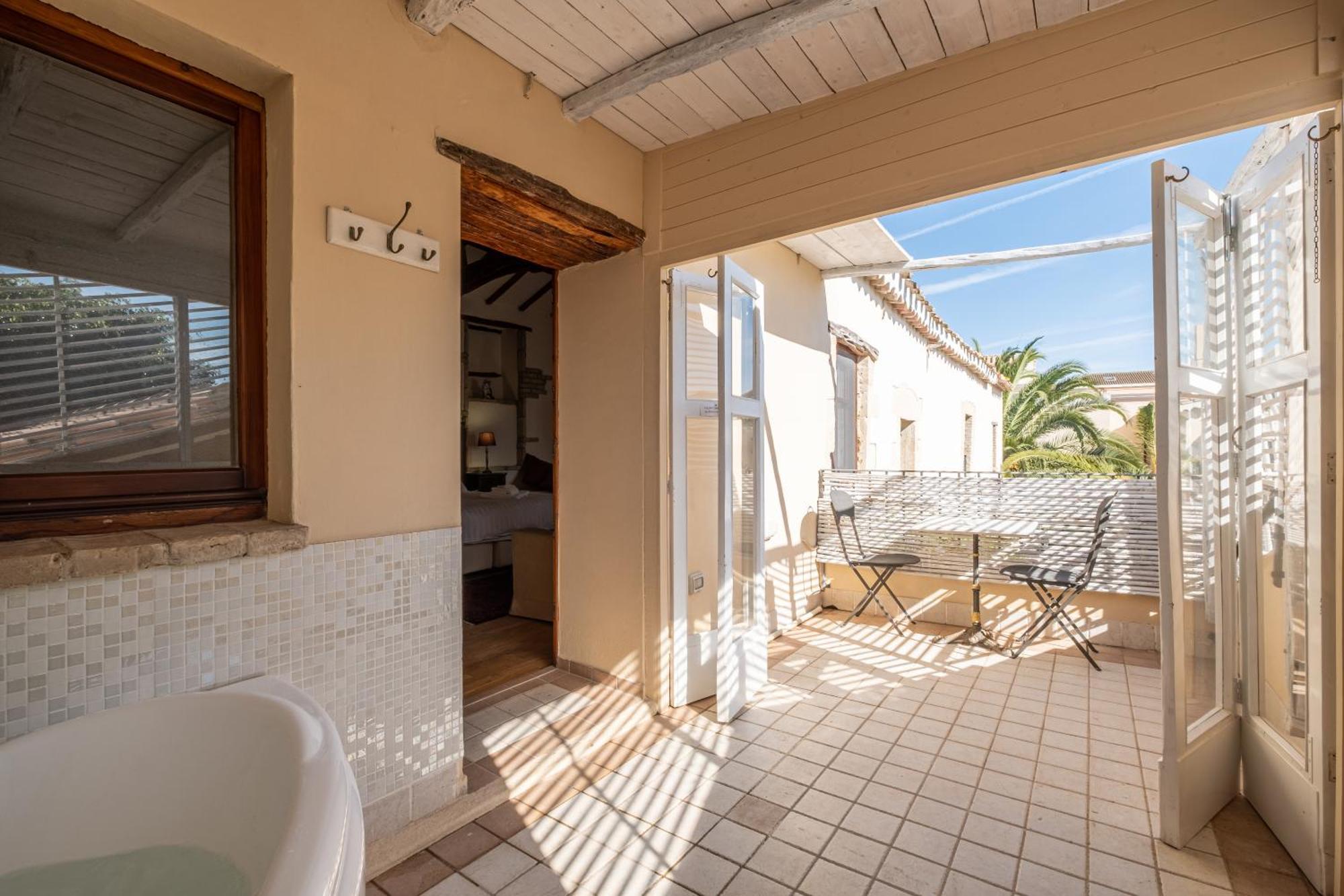 Corte Cristina & Suites Quartucciu Exterior photo