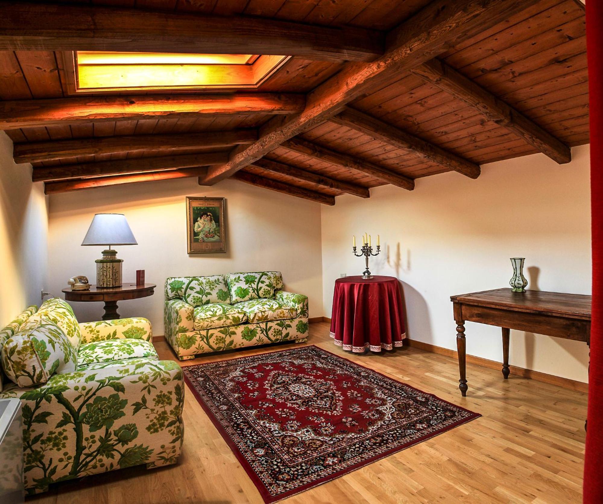 Corte Cristina & Suites Quartucciu Exterior photo