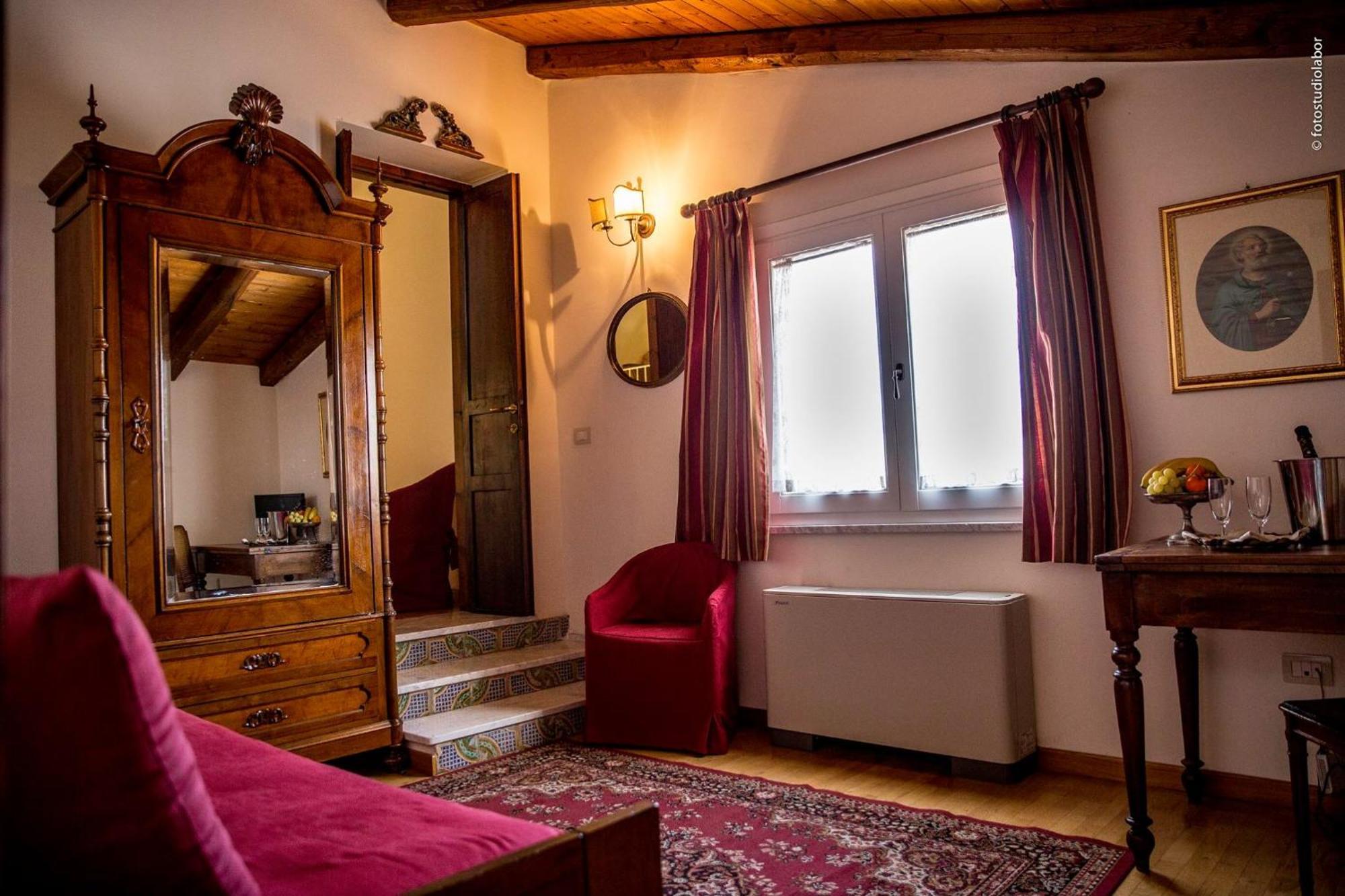 Corte Cristina & Suites Quartucciu Exterior photo