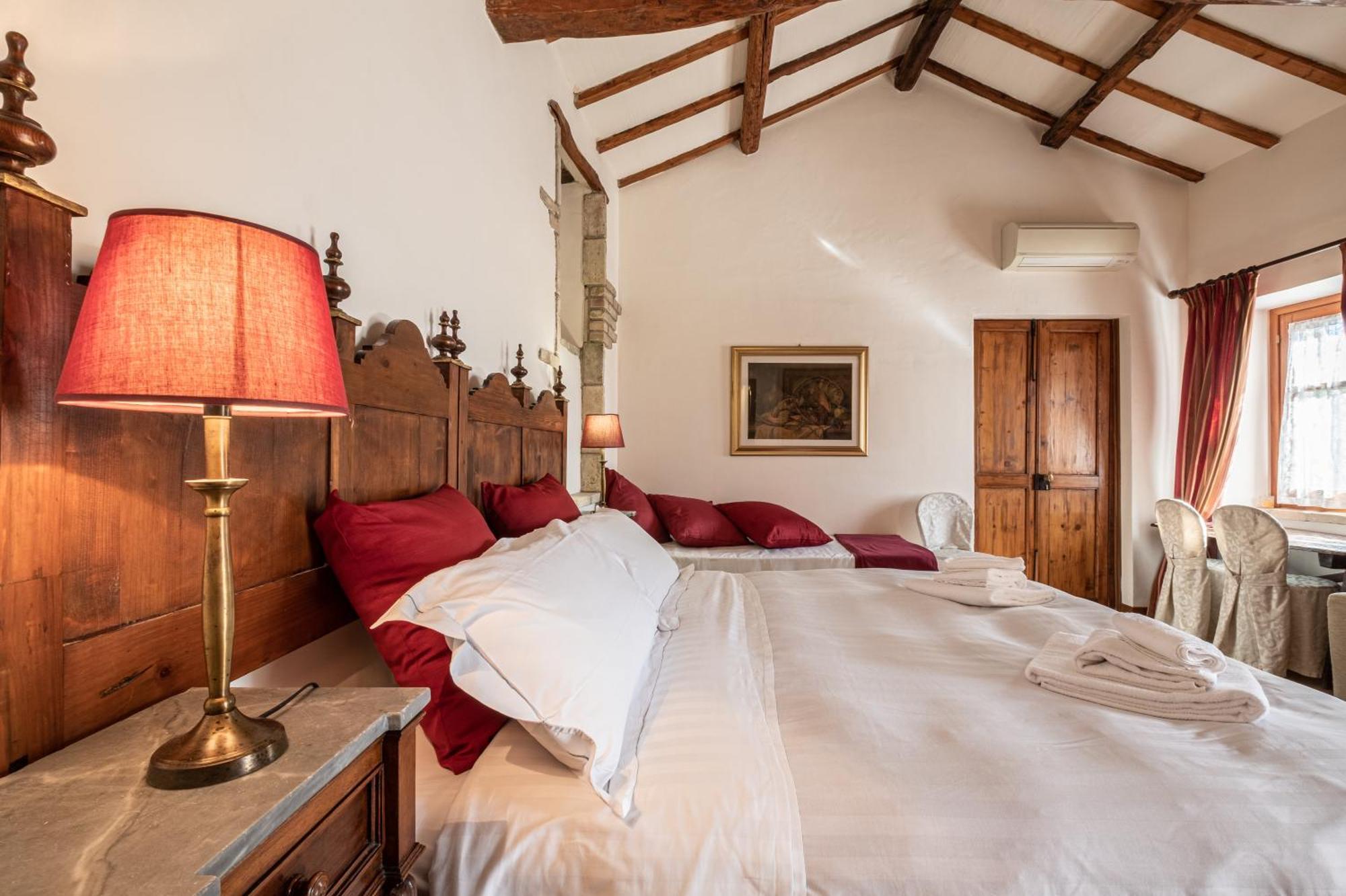 Corte Cristina & Suites Quartucciu Exterior photo