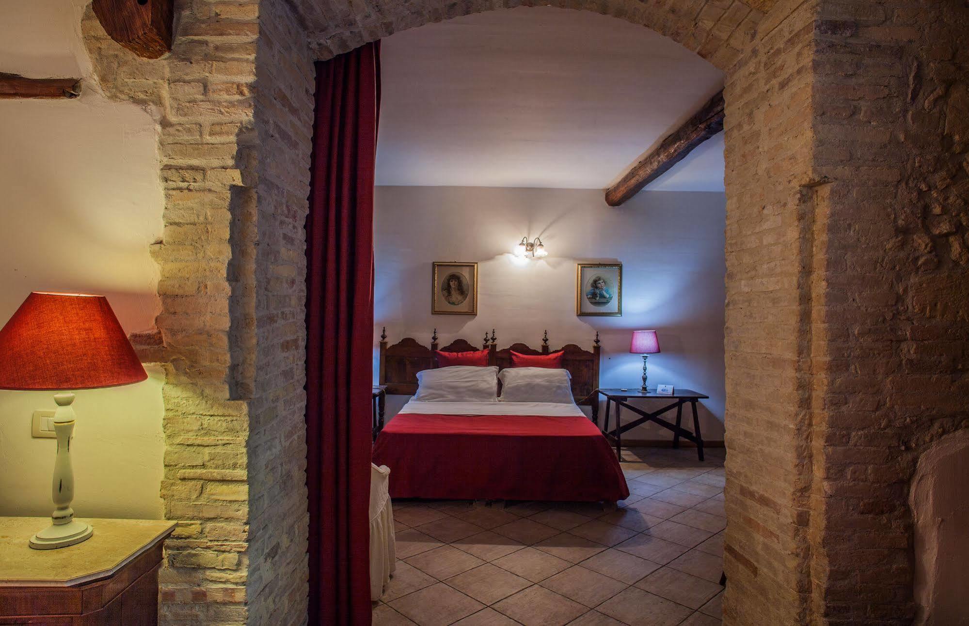 Corte Cristina & Suites Quartucciu Exterior photo